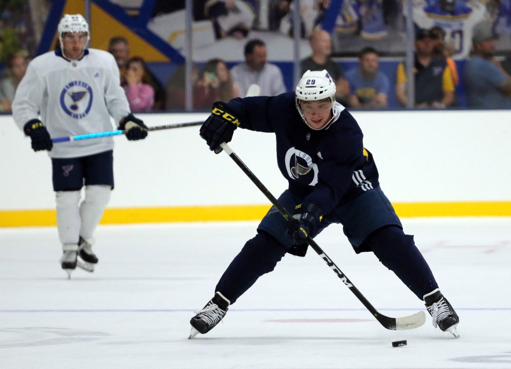 St. Louis Blues pre-season starts, Vince Dunn